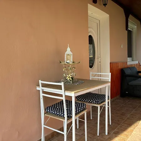 Imola Apartman *